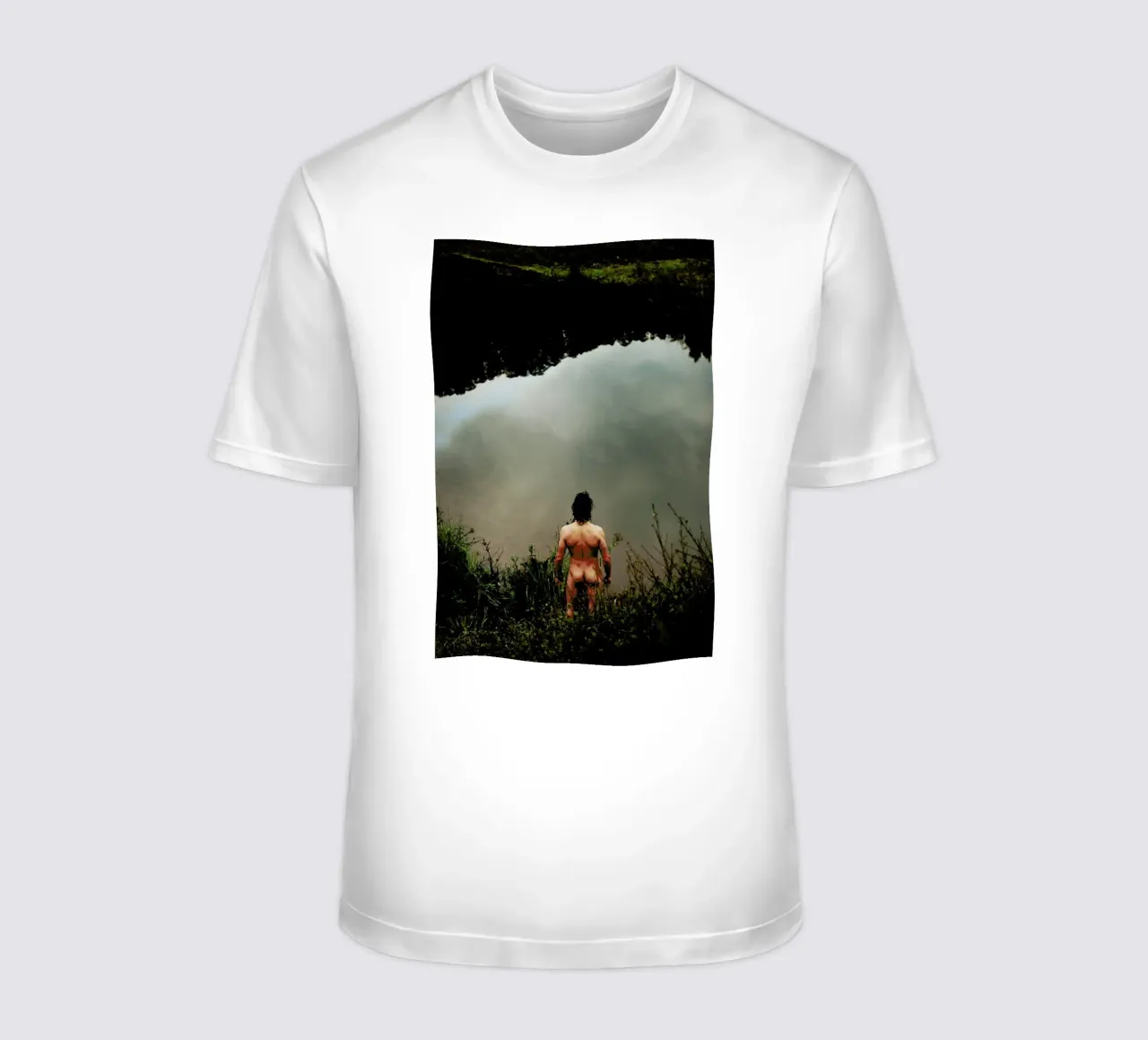 Bath In The Early Hours Of The Day t-shirt da Dani L.