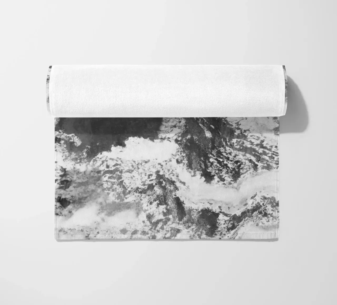 Montagna di marmo in bianco e nero telo mare da amini54