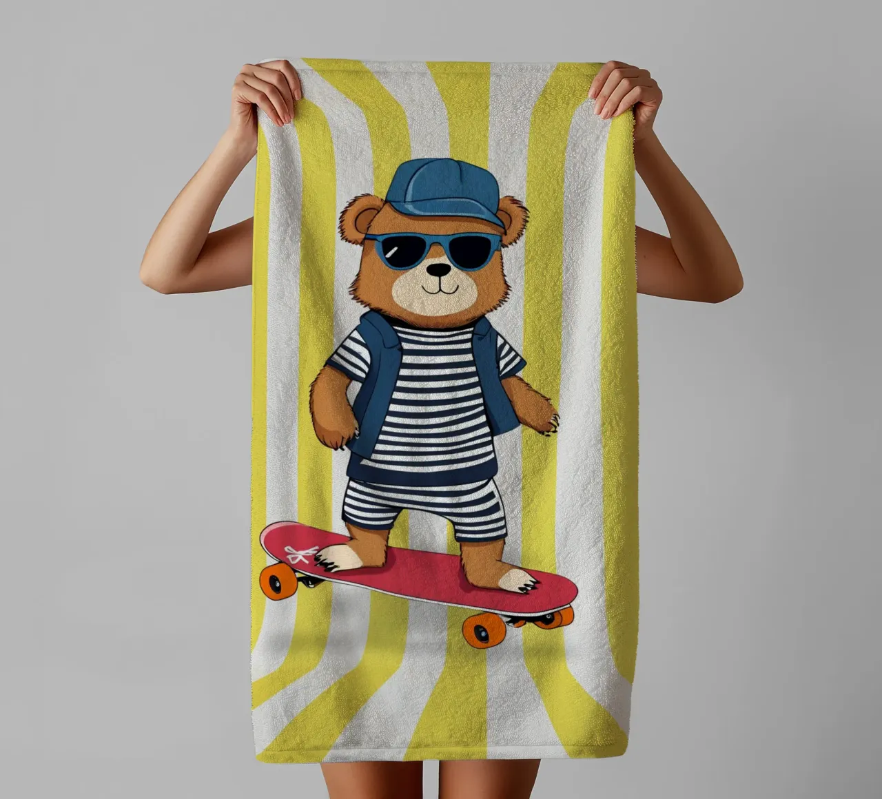 Cool Bear Rollin asciugamano da bagno da Doodle Dreams Art