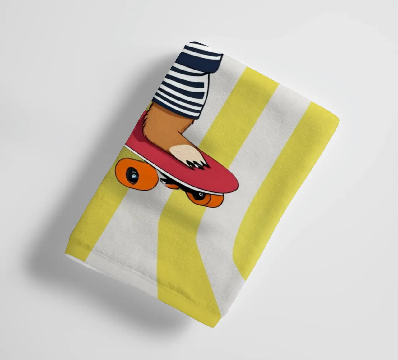 Cool Bear Rollin asciugamano da bagno da Doodle Dreams Art