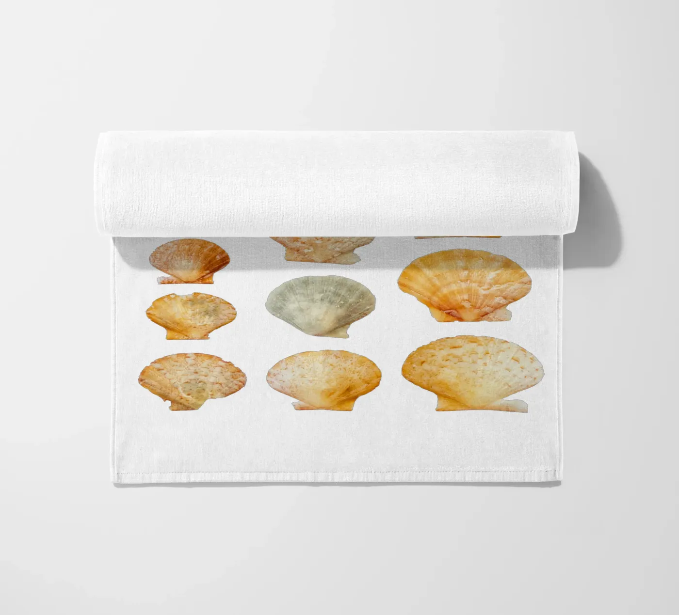 Seashells serviette de plage de Curious Collections by Marielle Leenders