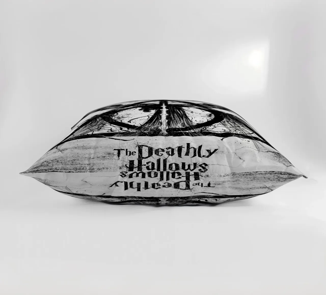 The Hallows cuscino da nabakumov