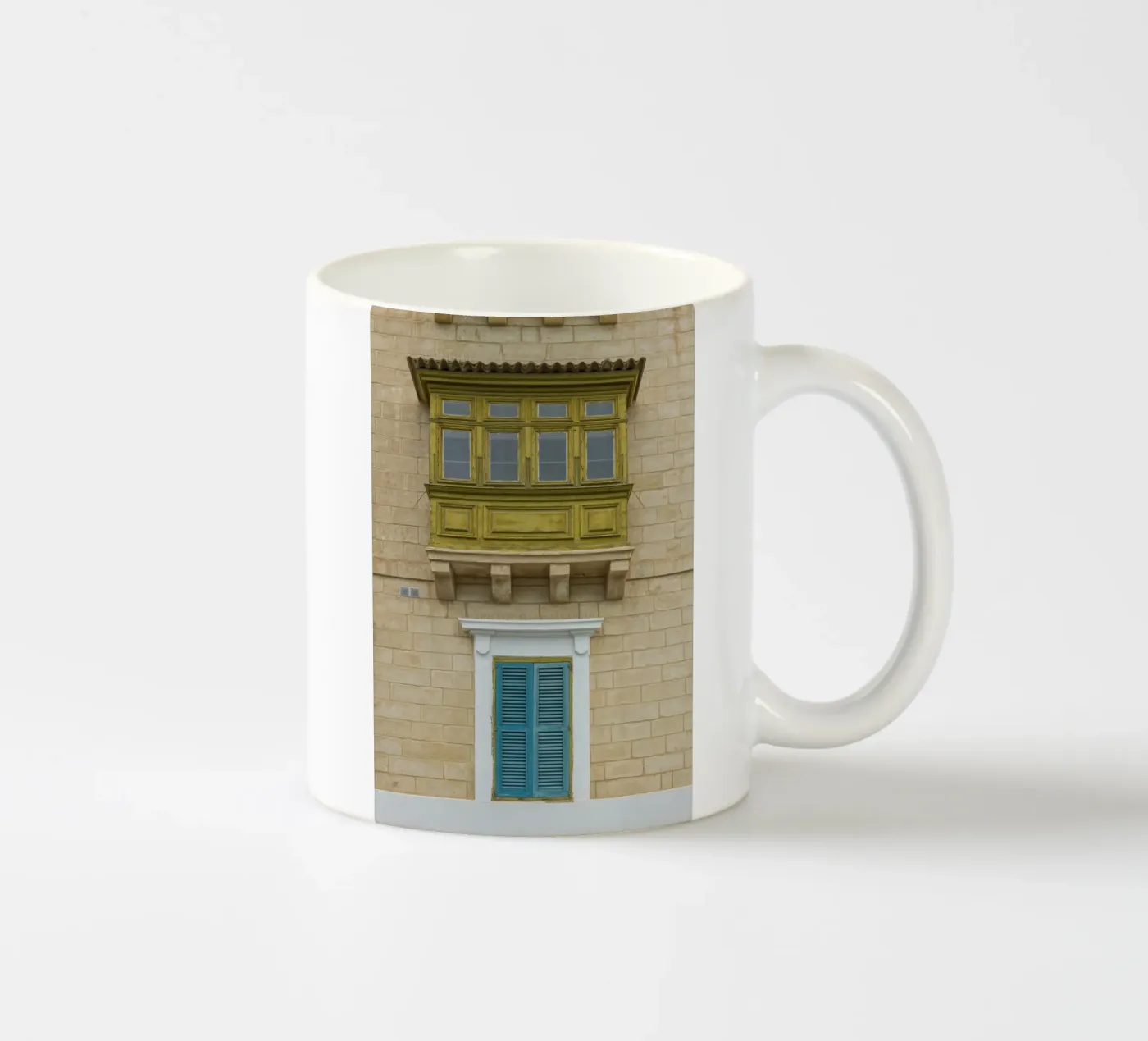 Facciata tazza in ceramica da Curious Collections by Marielle Leenders