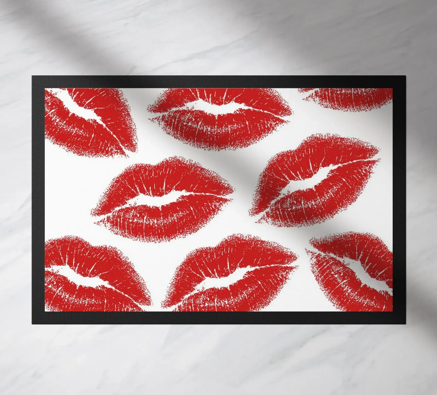Lips pattern Fußmatte von Happypatterns