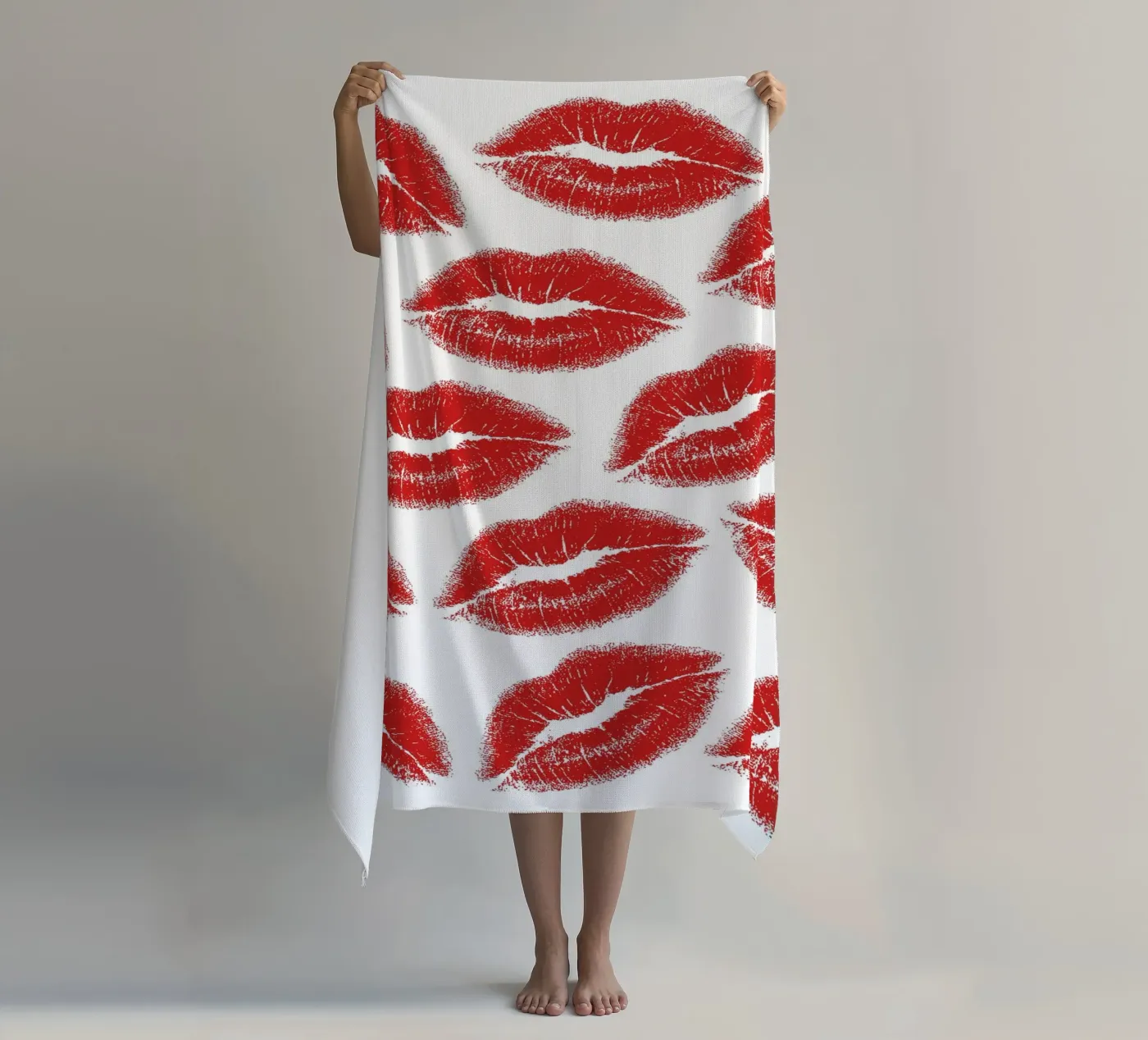 Lips pattern Strandtuch von Happypatterns