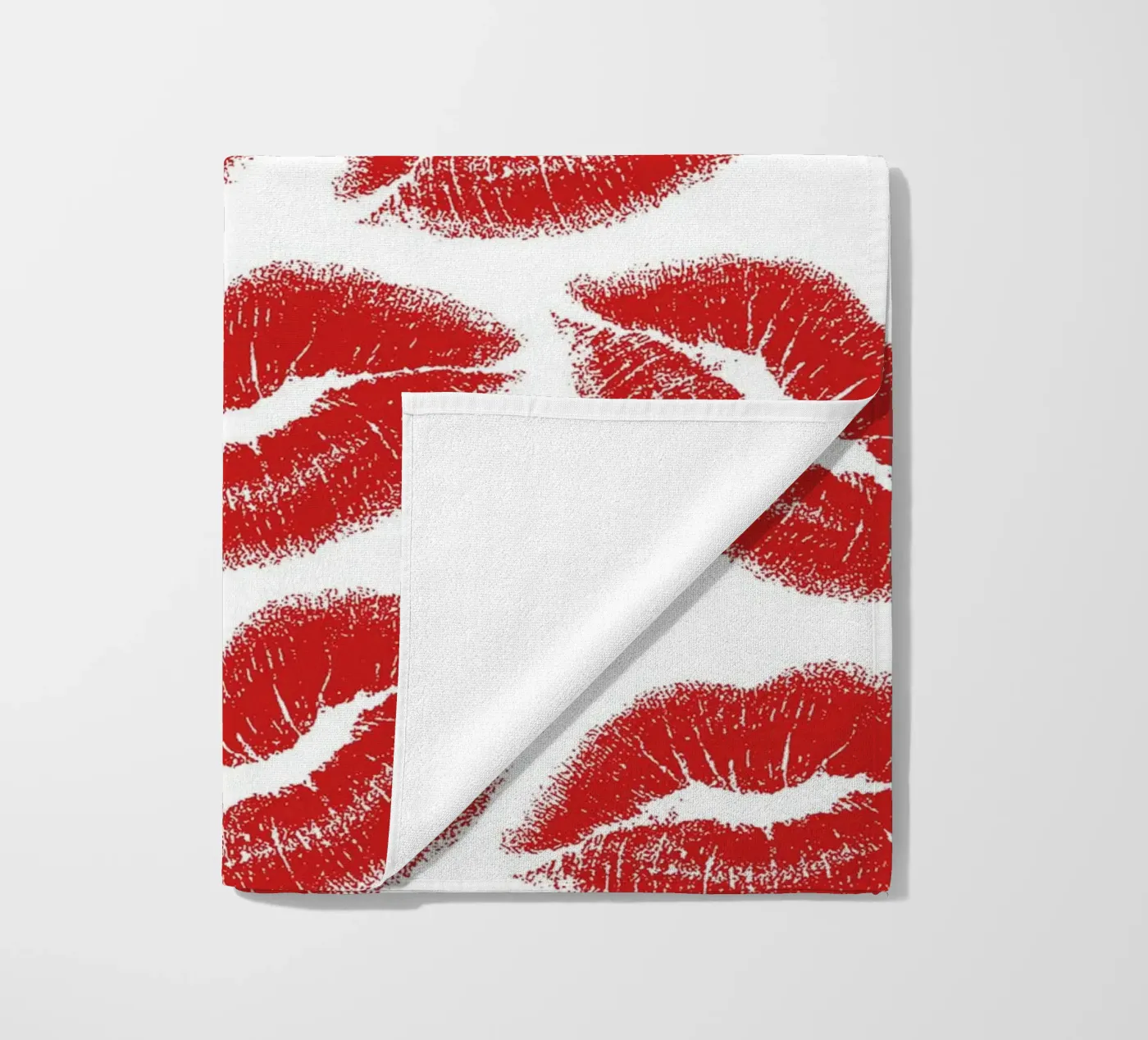 Lips pattern Strandtuch von Happypatterns