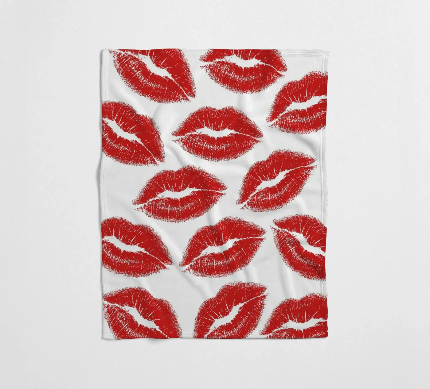 Lips pattern Fleecedecke von Happypatterns