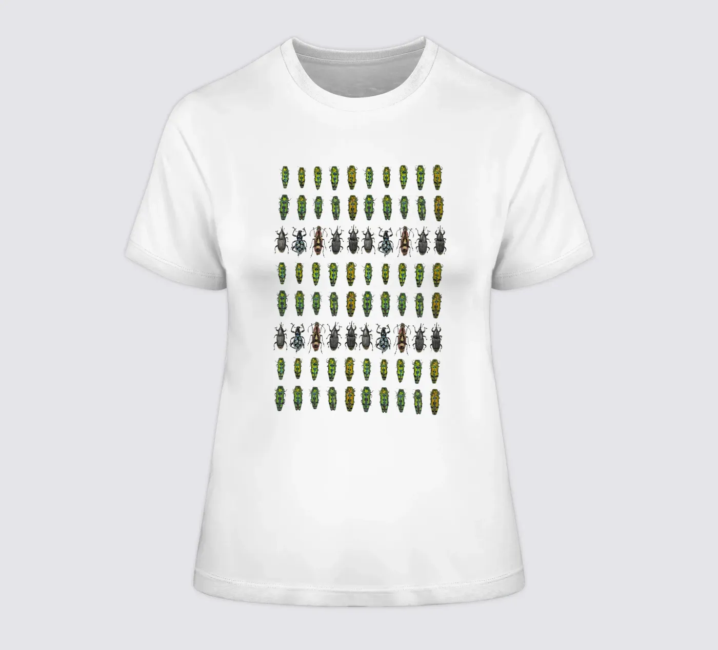 Piccoli coleotteri t-shirt da donna da Curious Collections by Marielle Leenders