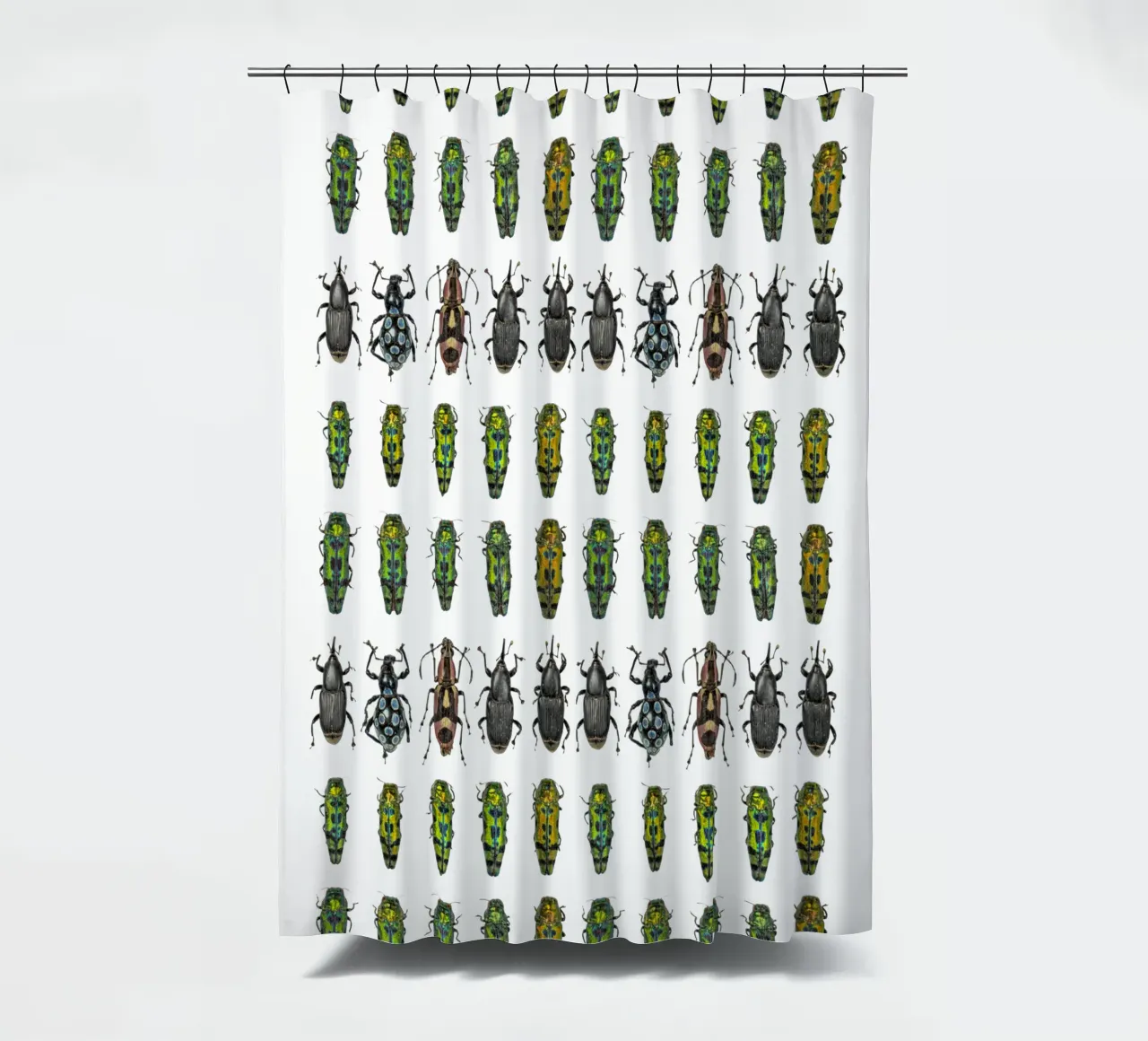 Winzige Käfer Duschvorhang von Curious Collections by Marielle Leenders