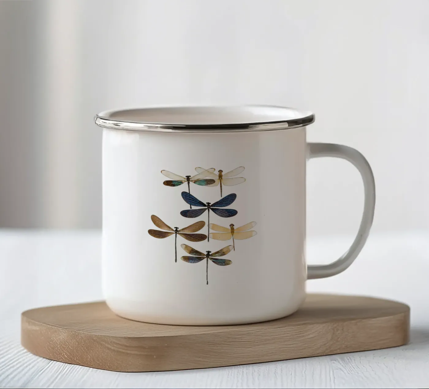 Dragonflies emaille mok van Curious Collections by Marielle Leenders