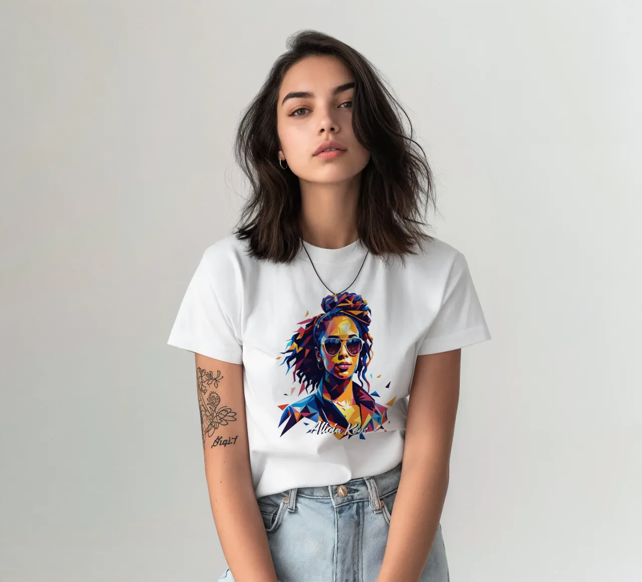 Alicia Keys Portrait in WPAP Pop Art t-shirt da vectorartnesia