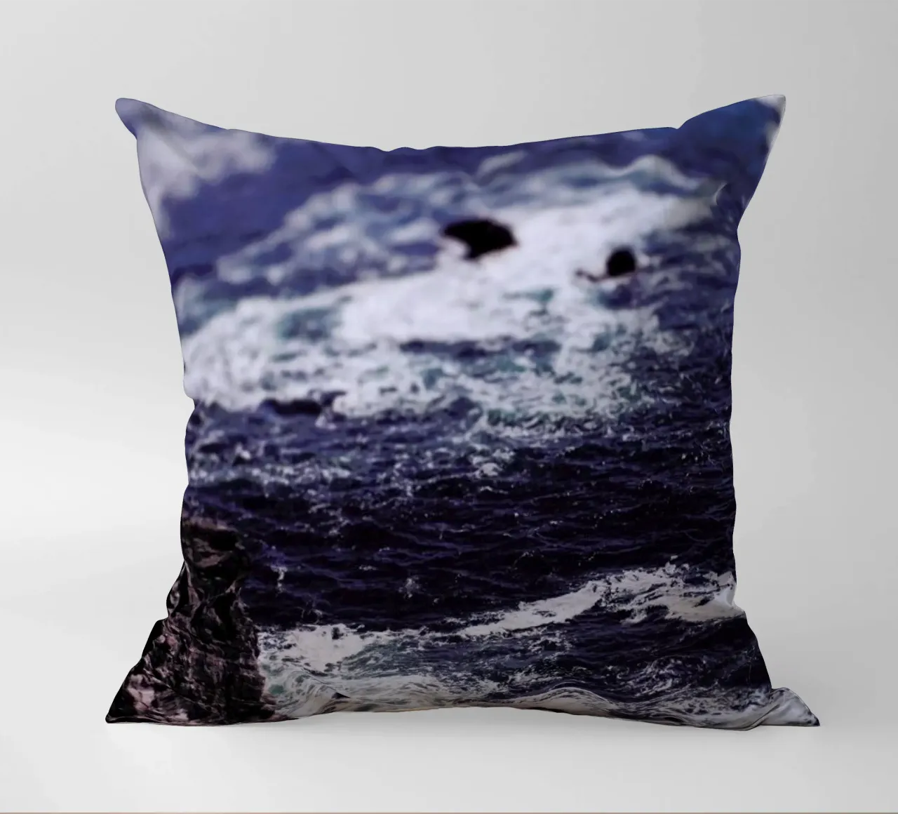 Blue Ocean cuscino da Leah Flores