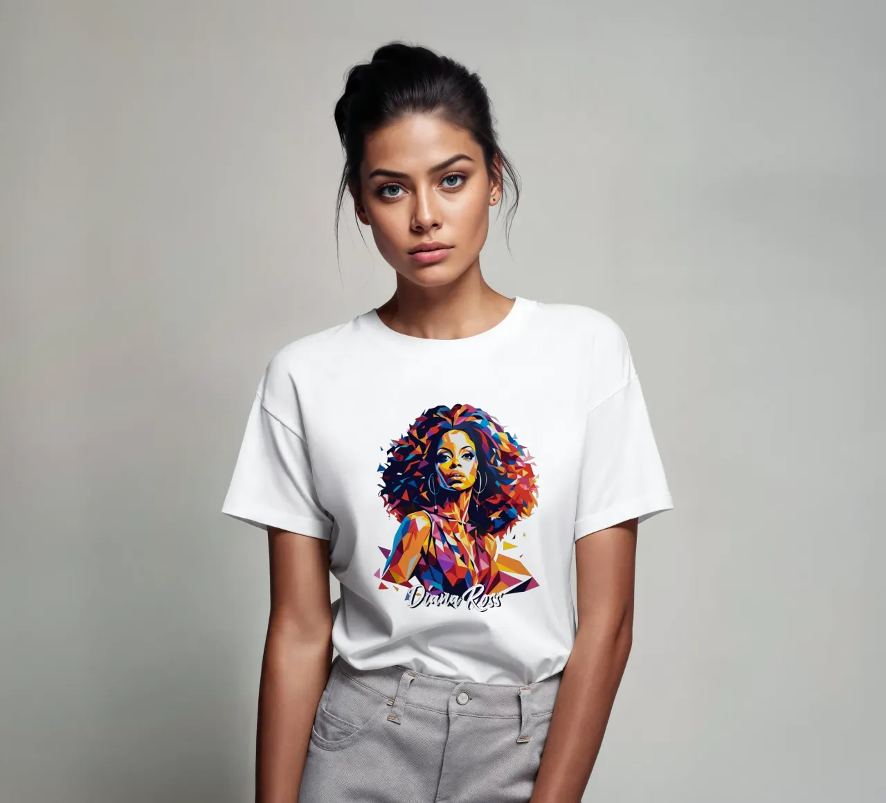 Diana Ross Portrait in WPAP Pop Art t-shirt da vectorartnesia