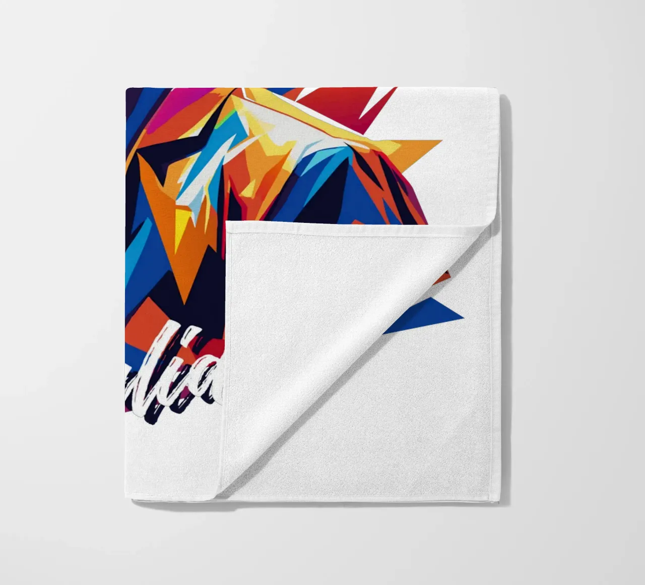 Khalid Portrait in WPAP Pop Art strandhanddoek van vectorartnesia