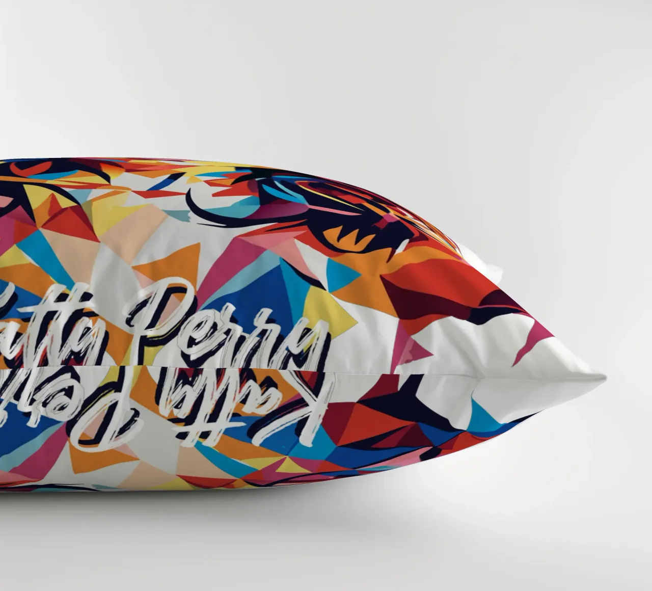 Katty Perry Portrait in WPAP Pop Art cuscino da vectorartnesia