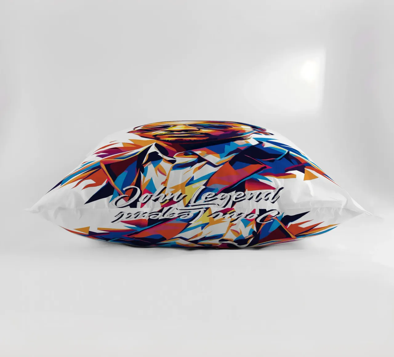 John Legend Portrait in WPAP Pop Art cuscino da vectorartnesia