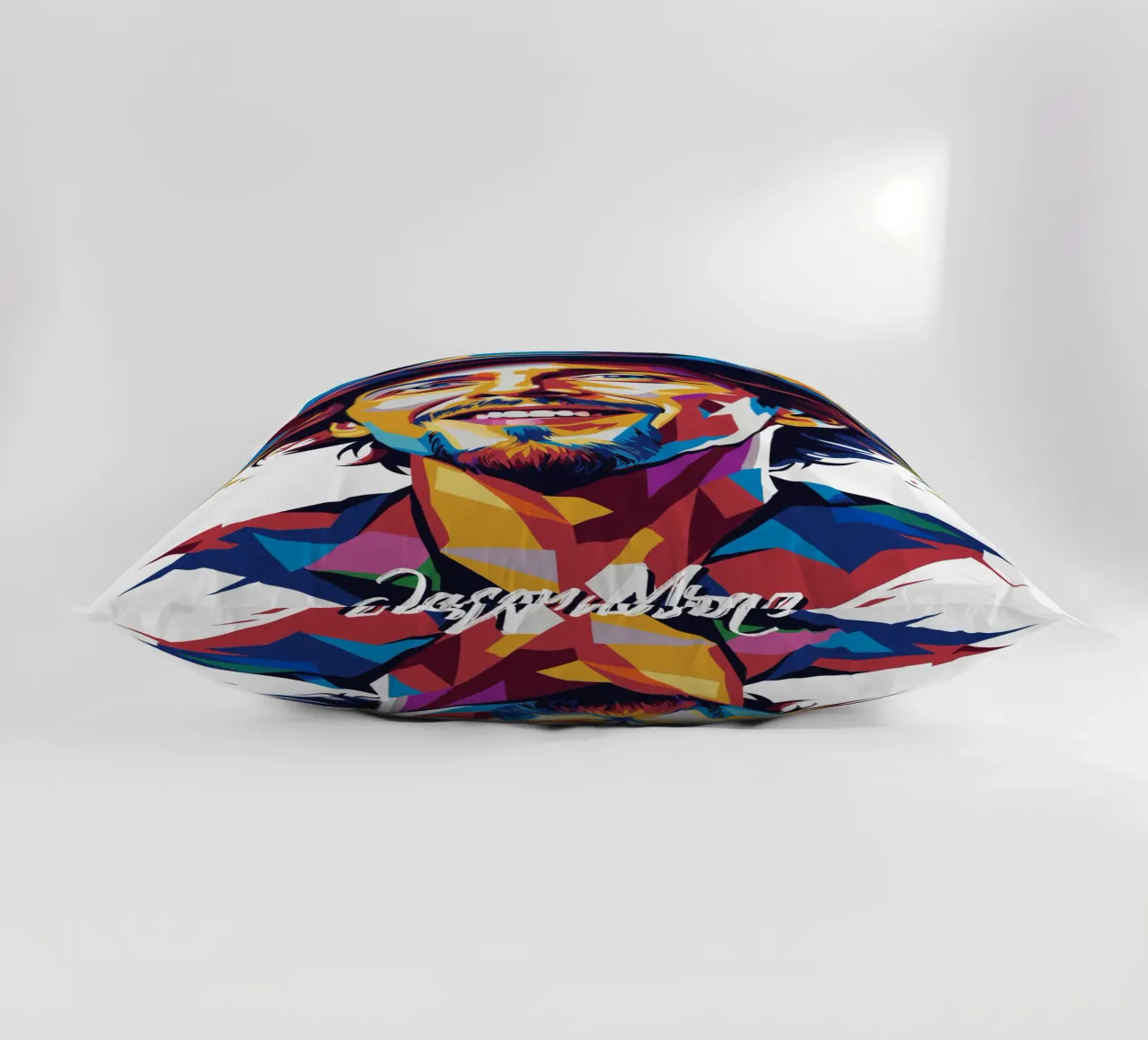 Jason Mraz Portrait in WPAP Pop Art cuscino da vectorartnesia