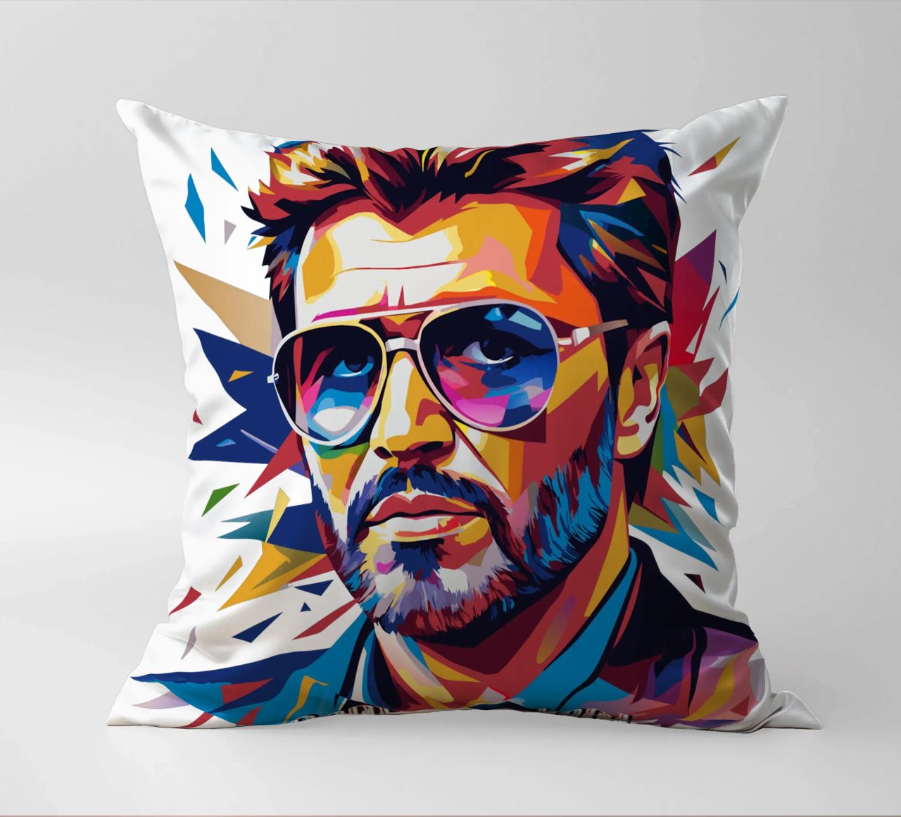 George Michael Portrait in WPAP Pop Art cuscino da vectorartnesia