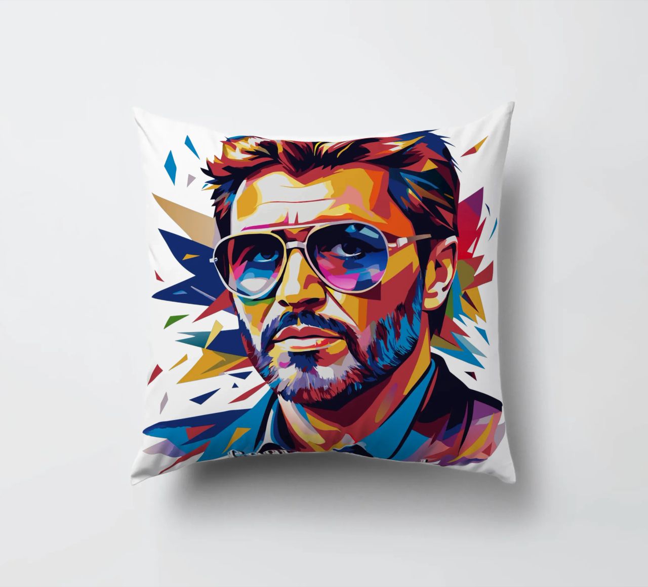George Michael Portrait in WPAP Pop Art cuscino da vectorartnesia