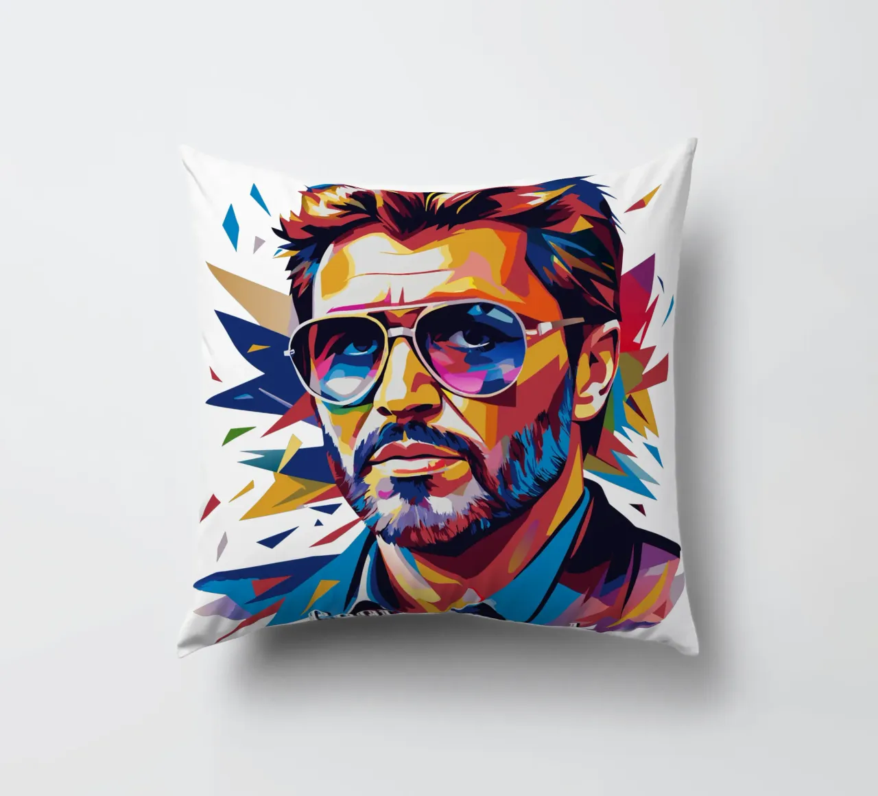 George Michael Portrait in WPAP Pop Art cuscino da vectorartnesia