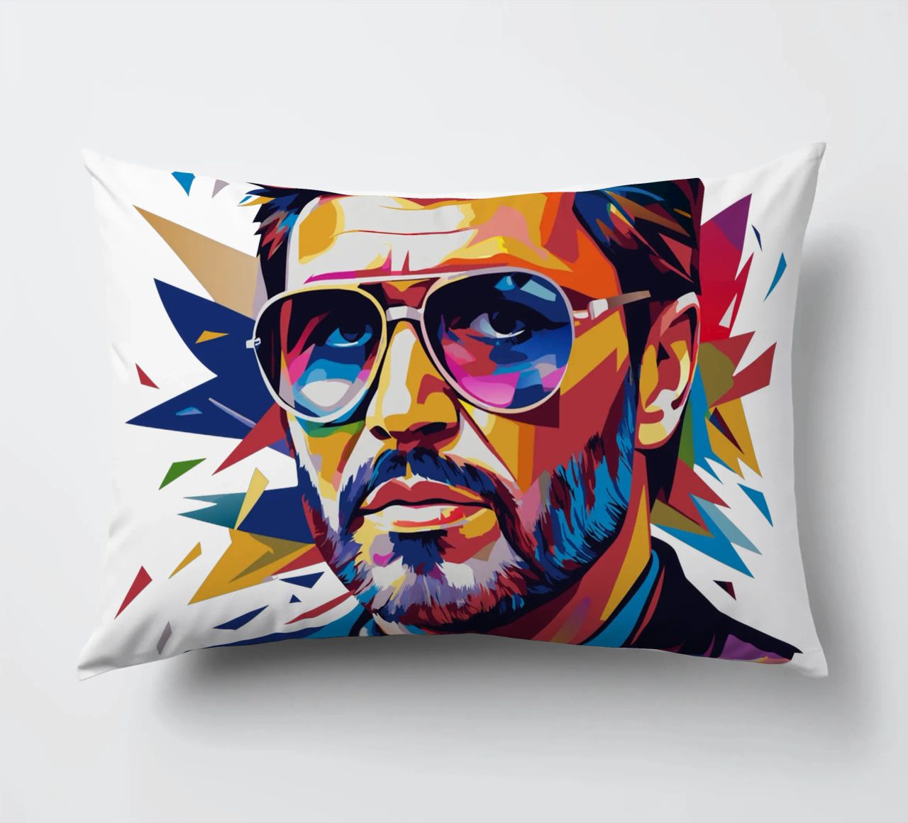 George Michael Portrait in WPAP Pop Art cuscino da vectorartnesia