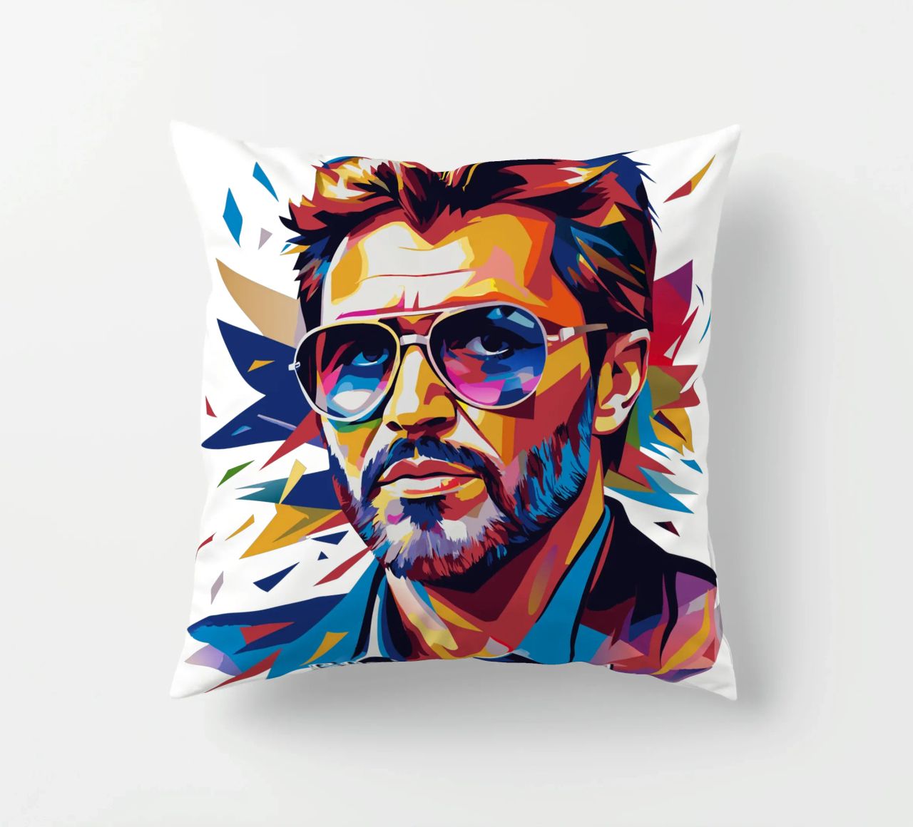 George Michael Portrait in WPAP Pop Art cuscino da vectorartnesia