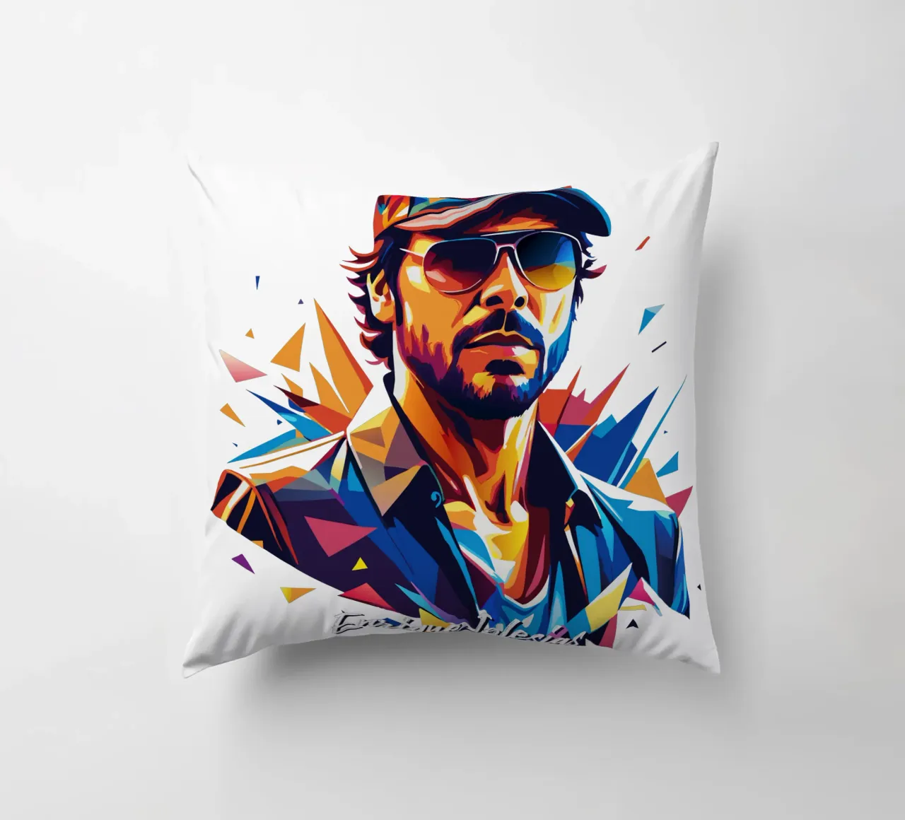 Enrique Iglesias Portrait in WPAP Pop Art cuscino da vectorartnesia