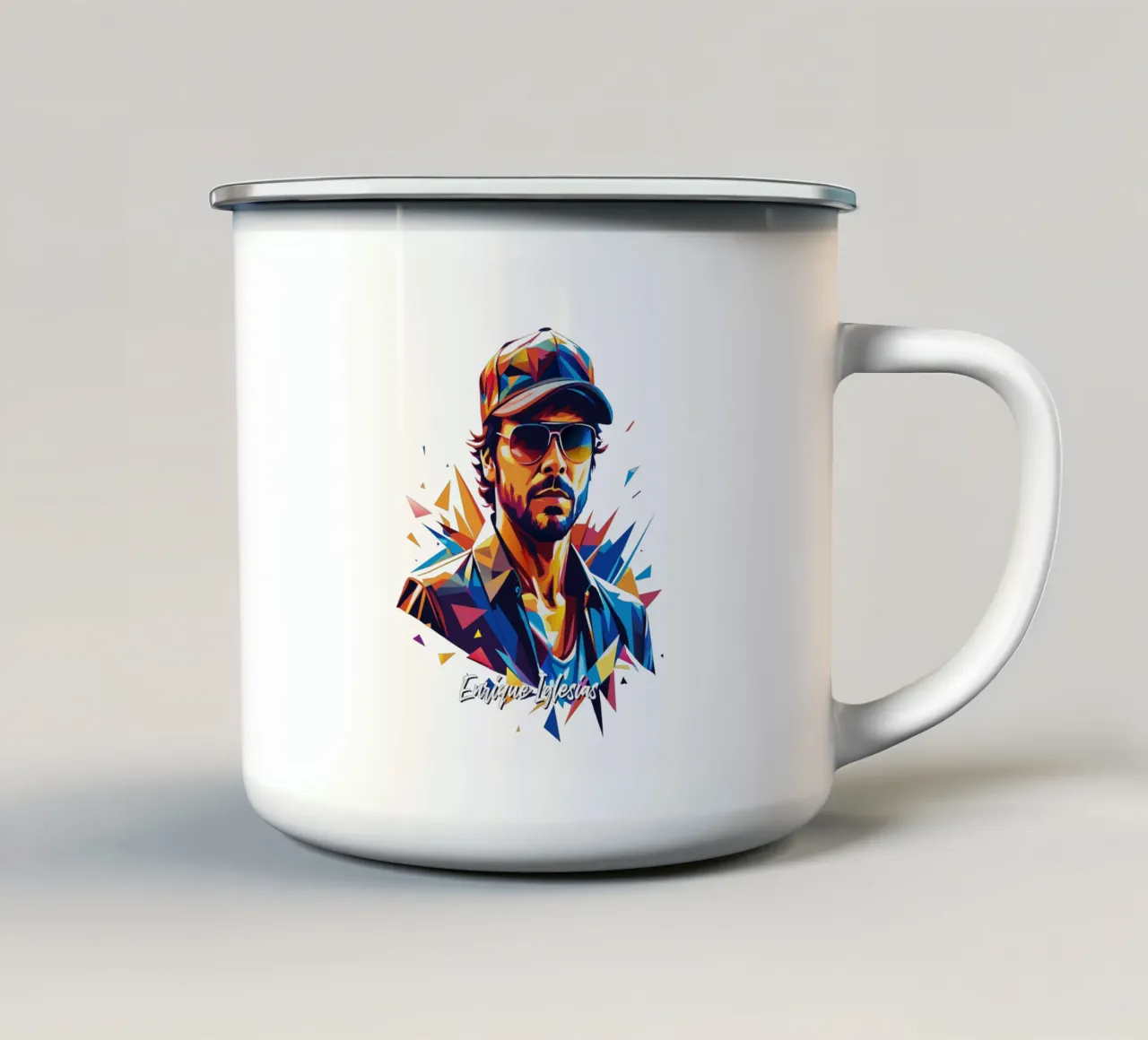 Enrique Iglesias Portrait in WPAP Pop Art tazza in smalto da vectorartnesia