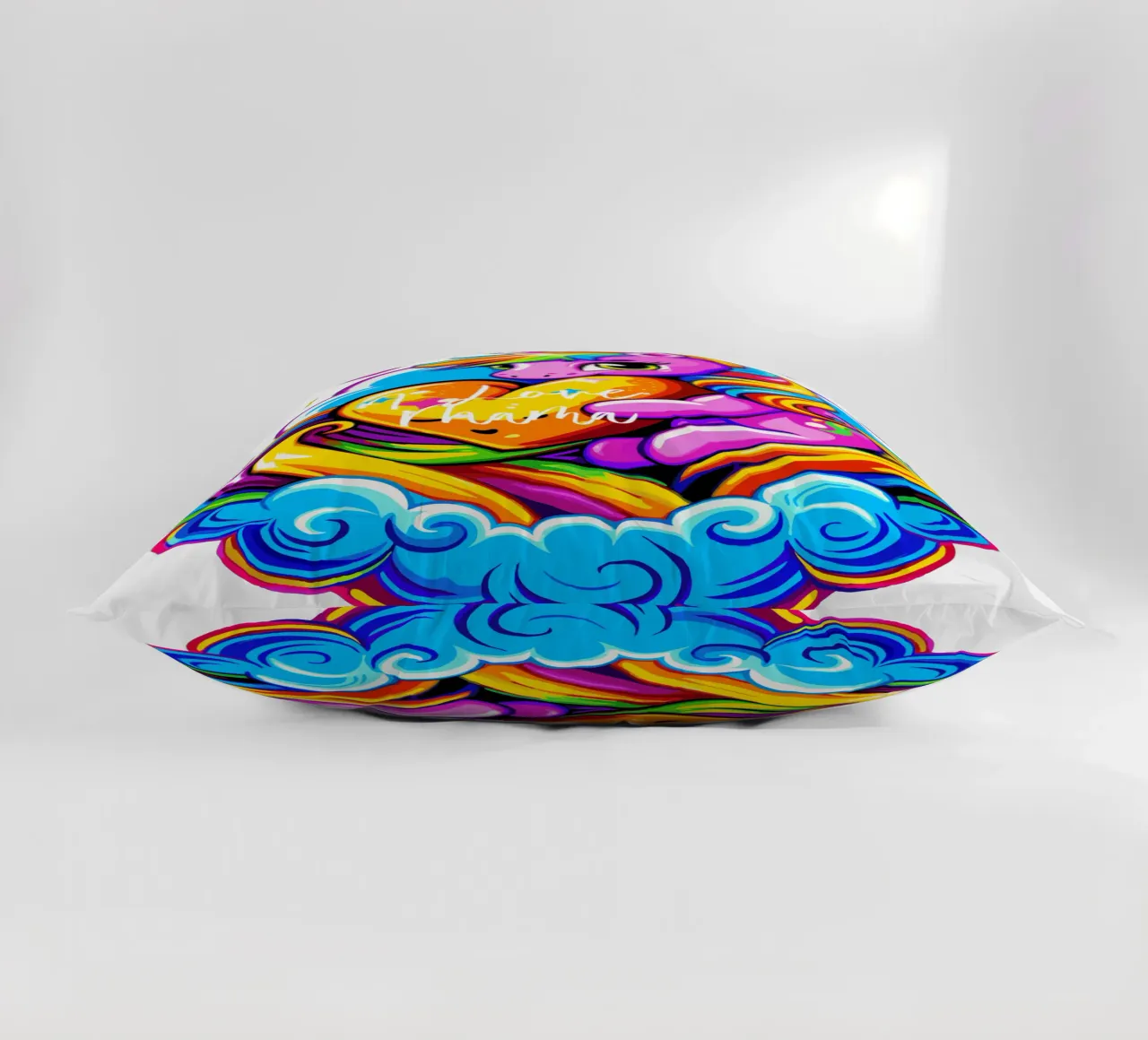 Cute Unicorn Hugging a Heart Pillow on a Cloud - Custom Text coussin de Artnesia