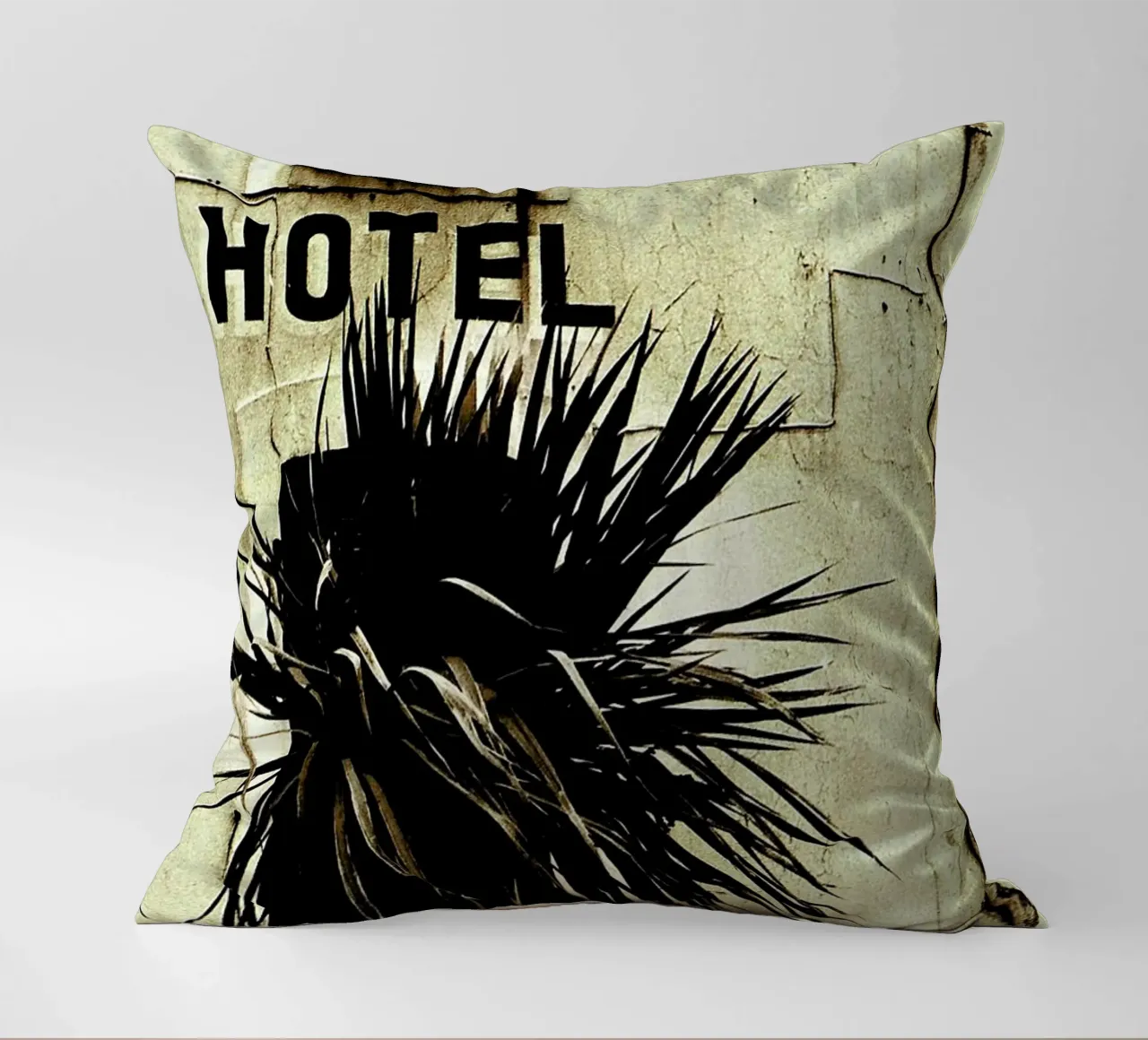 Fragile cuscino da Sophie Etchart