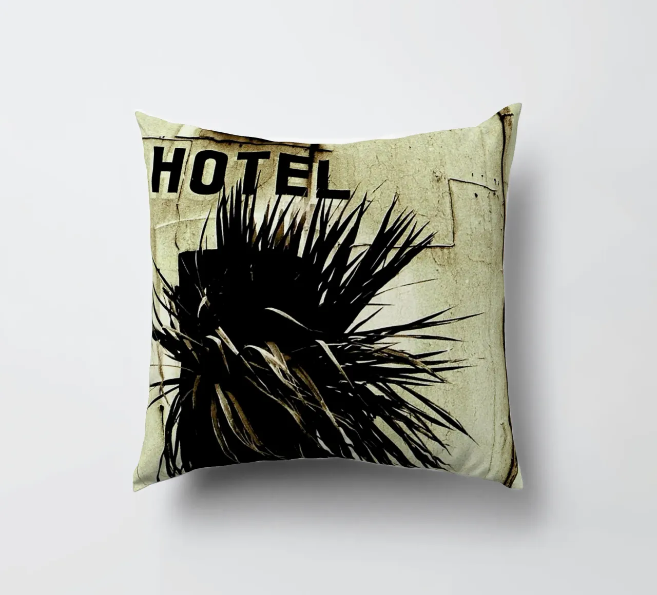 Fragile cuscino da Sophie Etchart