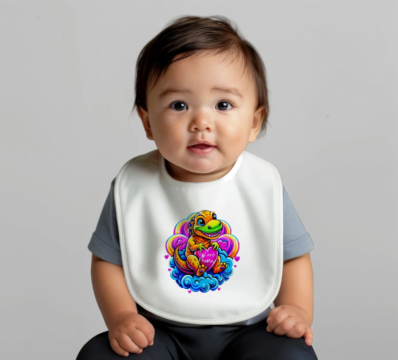 Cute Dino Hugging a Heart Pillow on a Cloud - Custom Text babero de Artnesia
