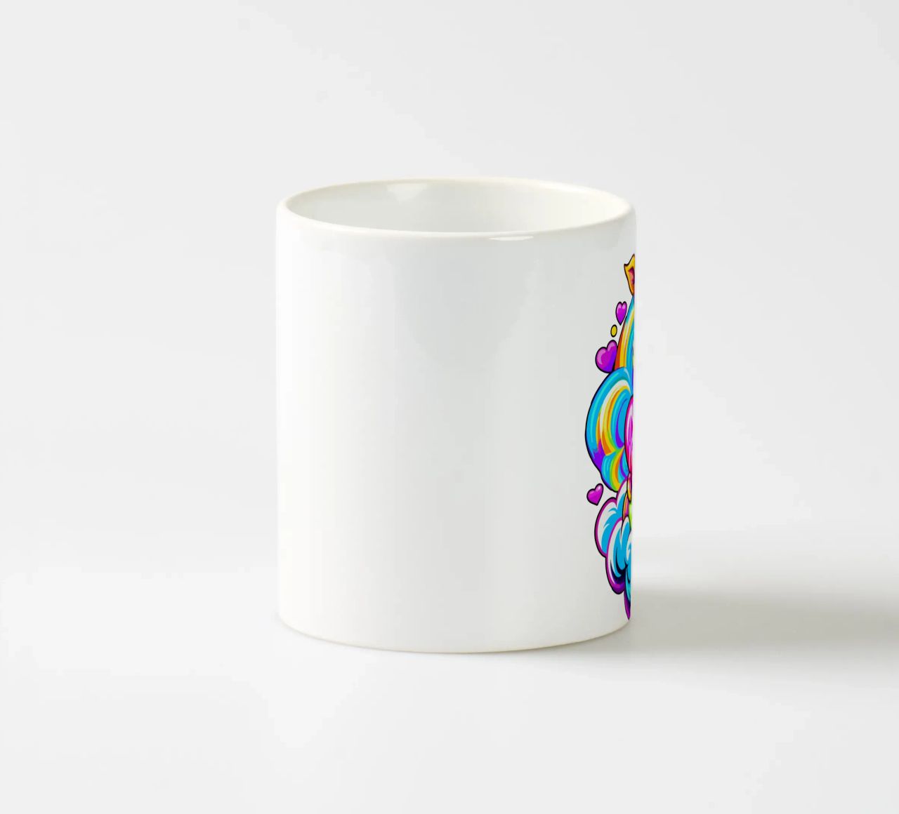 Simpatica giraffa che abbraccia un cuore su una nuvola - Aggiungi Personalizzato tazza in ceramica da Artnesia