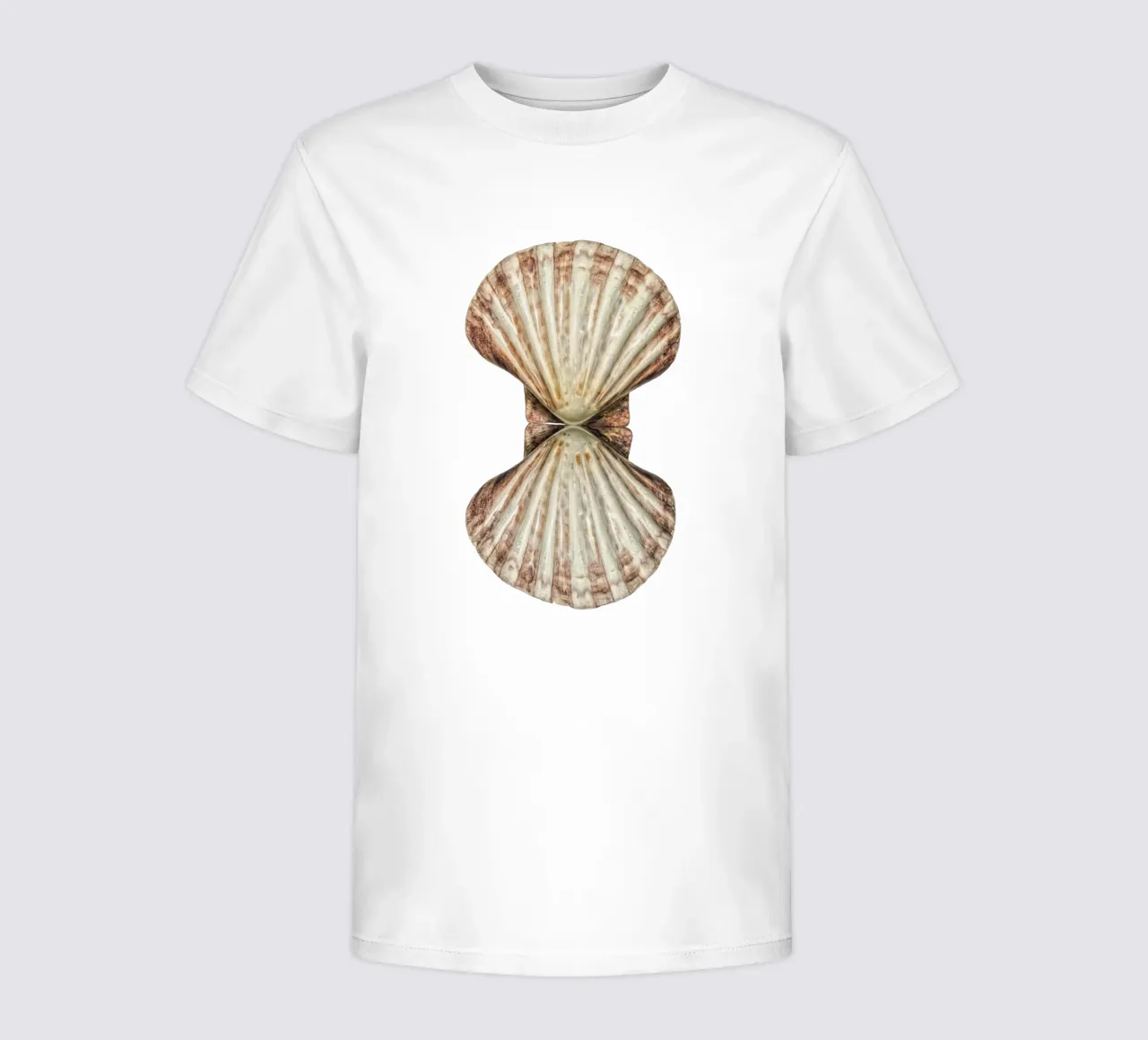 Conchiglia di Venere t-shirt bambini da Curious Collections by Marielle Leenders