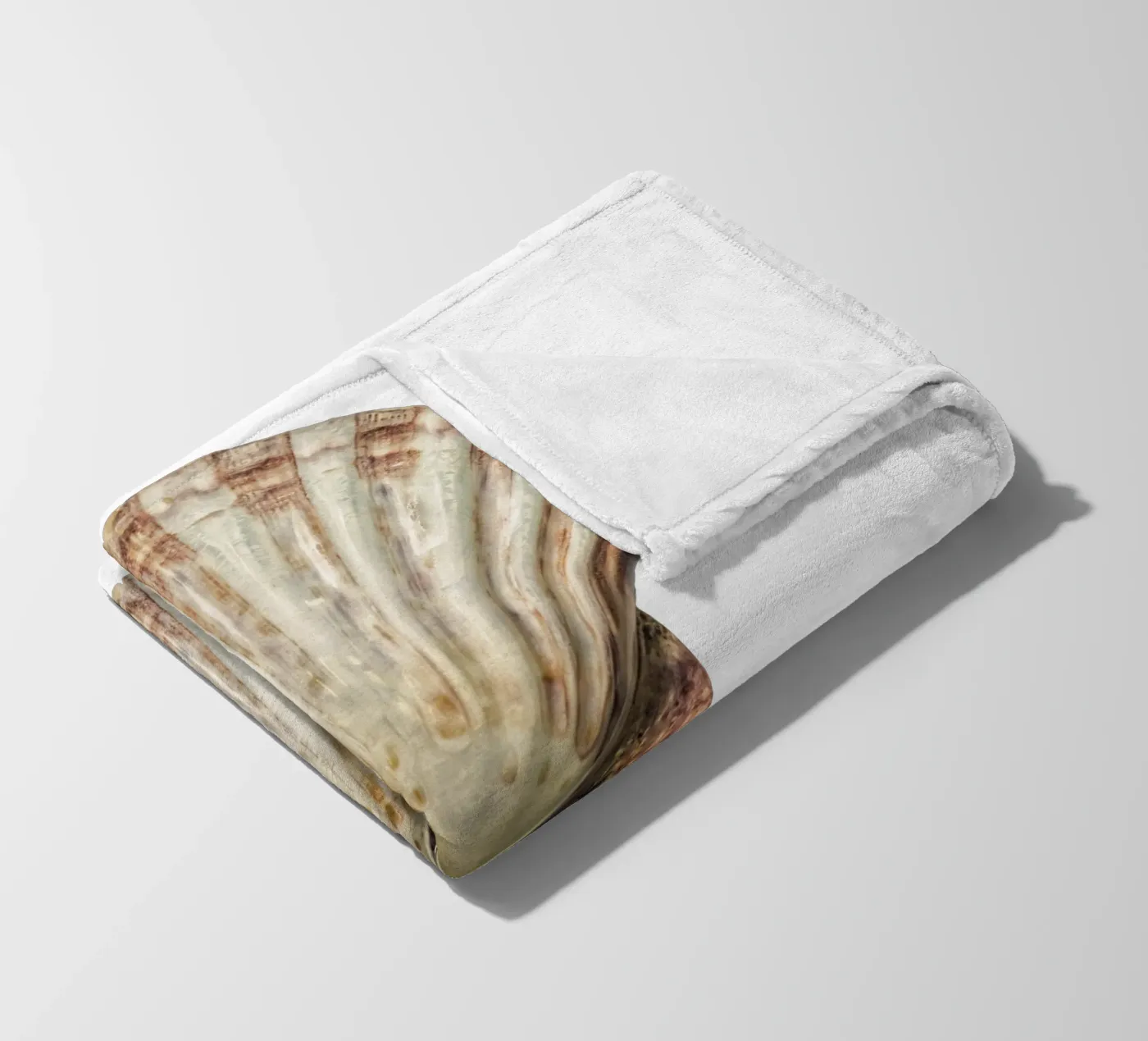 Venusschelp fleecedeken van Curious Collections by Marielle Leenders