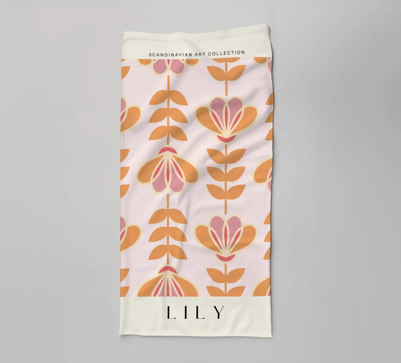 Lily - Calore floreale nordico asciugamano da bagno da Studio Mooodz