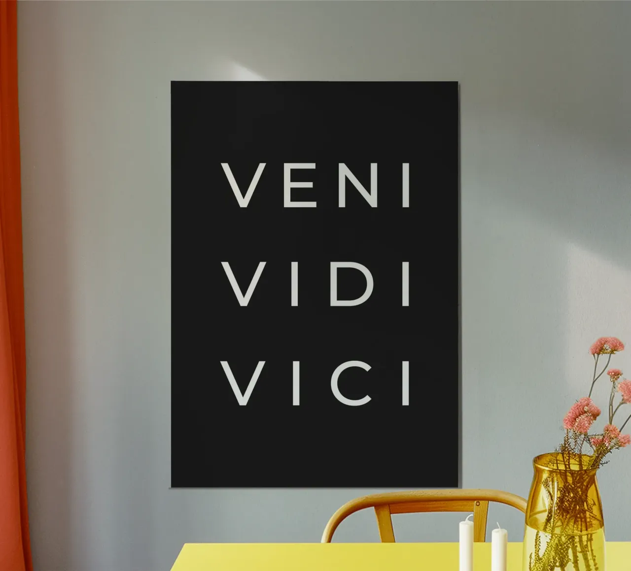 Veni Vidi Vici poster con telaio in plastica da Paigaam Studio