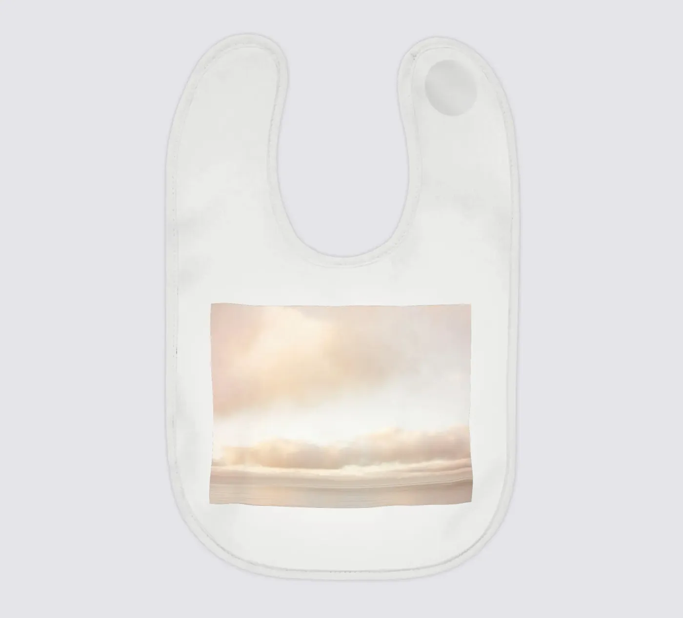 Soft Ocean Clouds Babylätzchen von andreas12