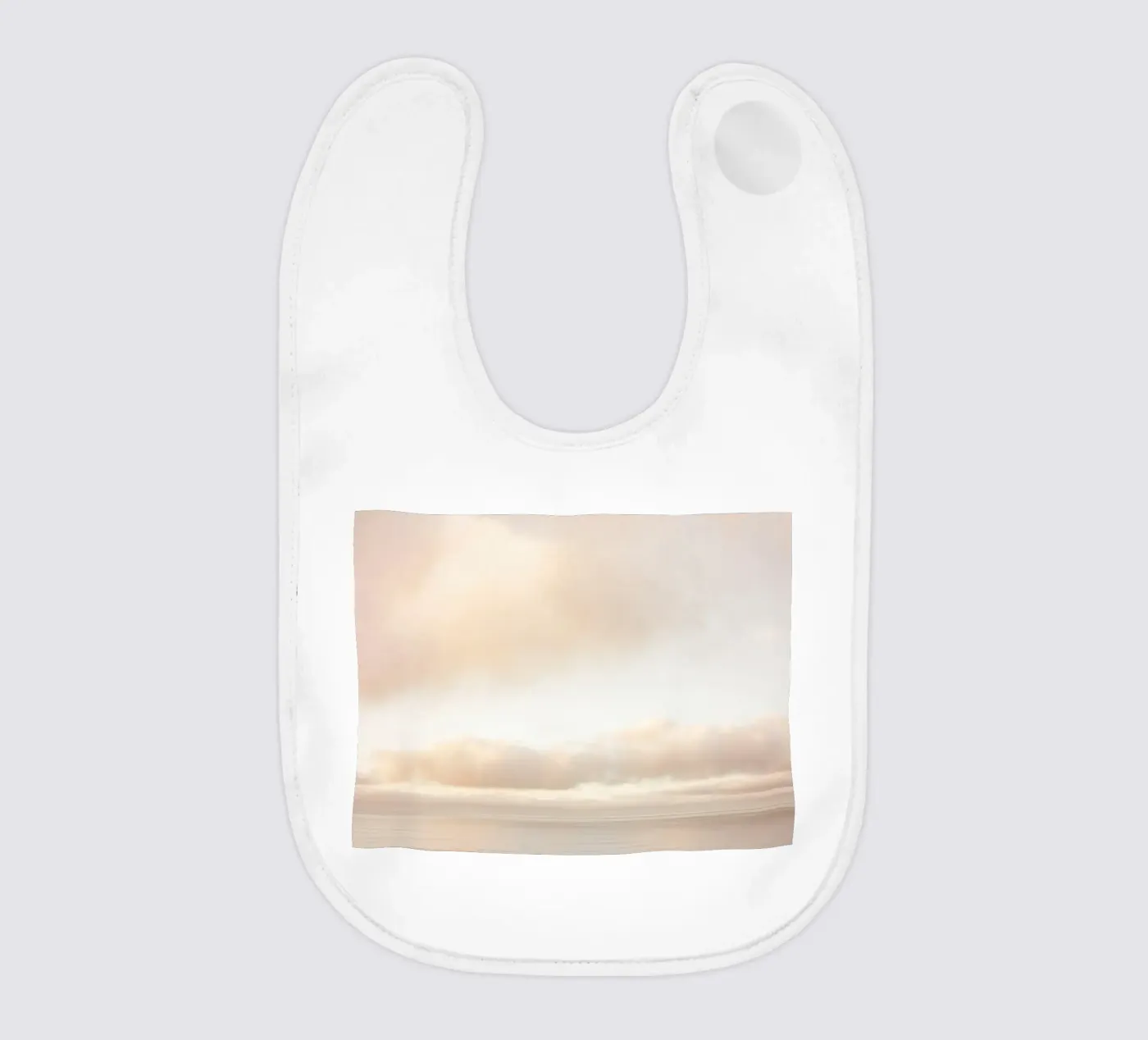 Soft Ocean Clouds Babylätzchen von andreas12