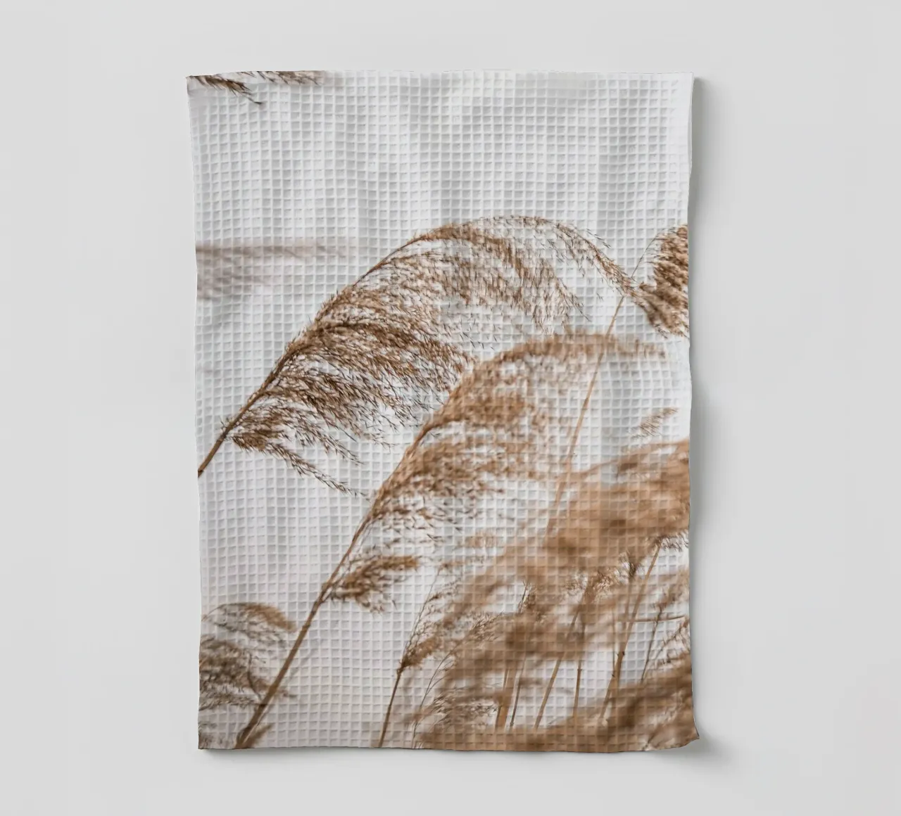 Gräser im Wind – Natürliche Eleganz Geschirrtuch von Whole©