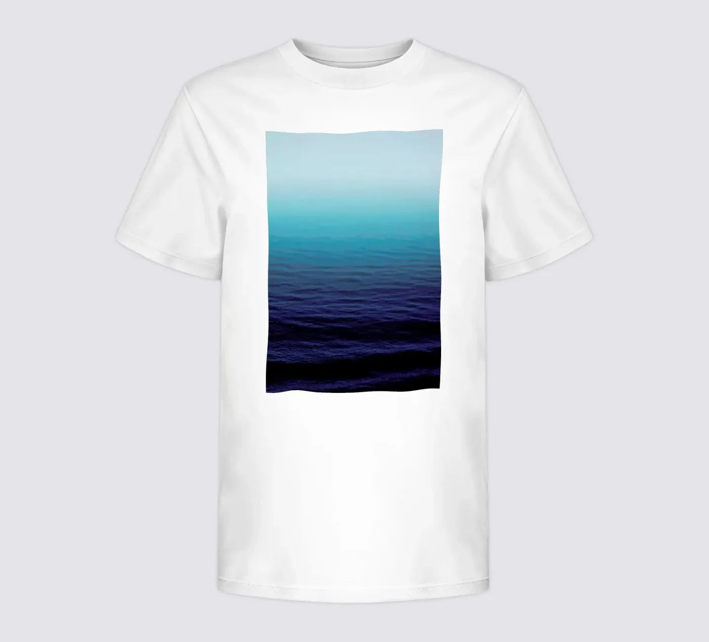 Deep Blue kinder t-shirt van Leah Flores