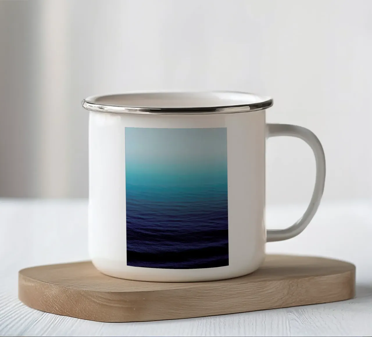 Deep Blue tazza in smalto da Leah Flores