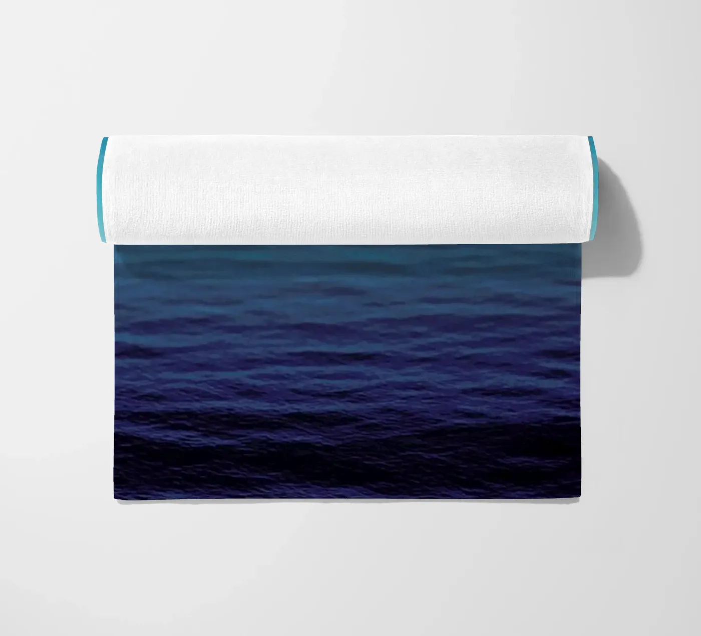 Deep Blue telo mare da Leah Flores