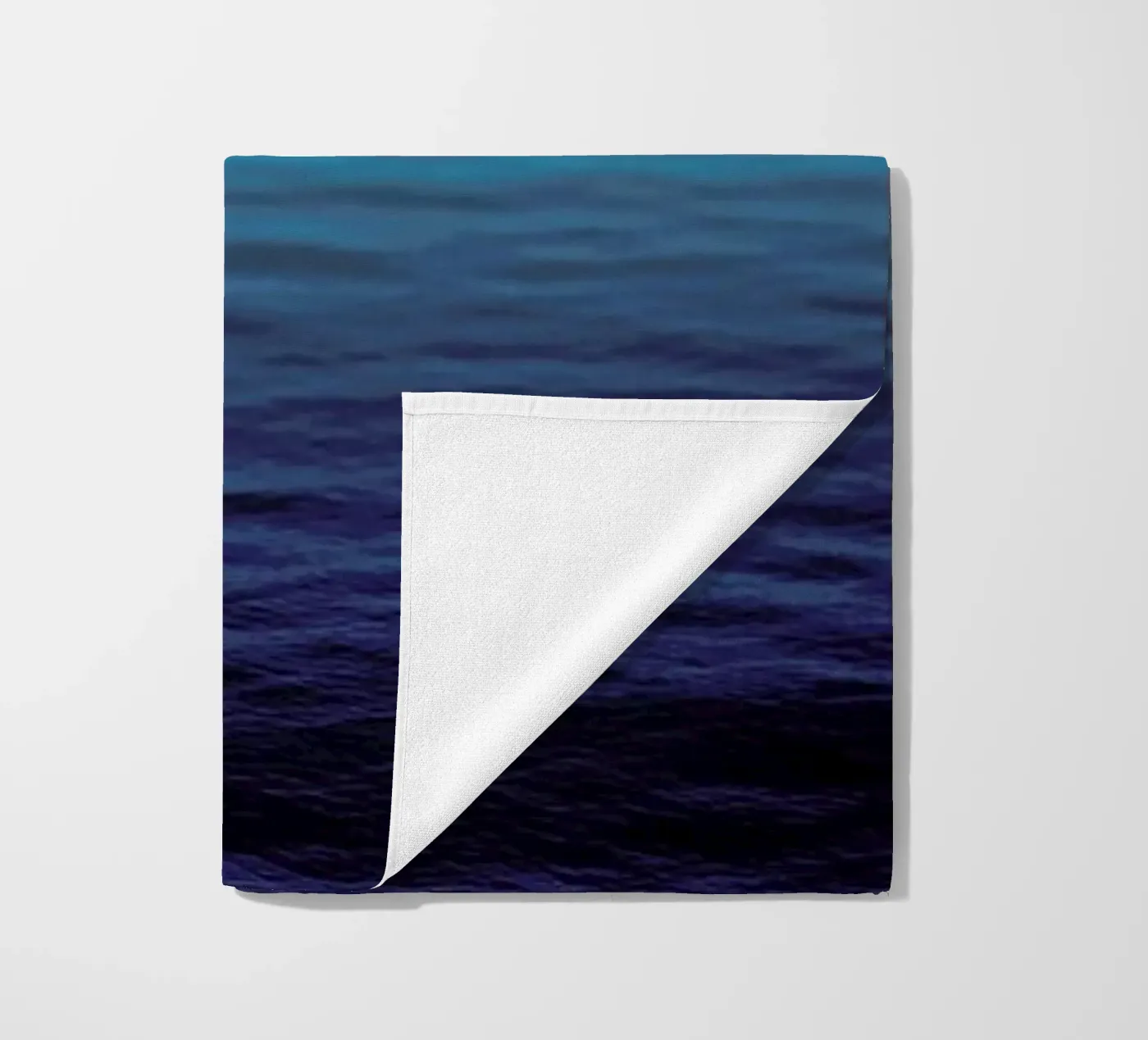 Deep Blue telo mare da Leah Flores