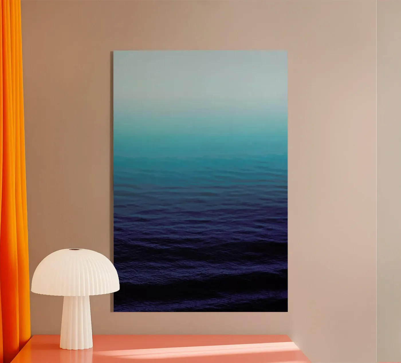 Deep Blue plexiglass da Leah Flores