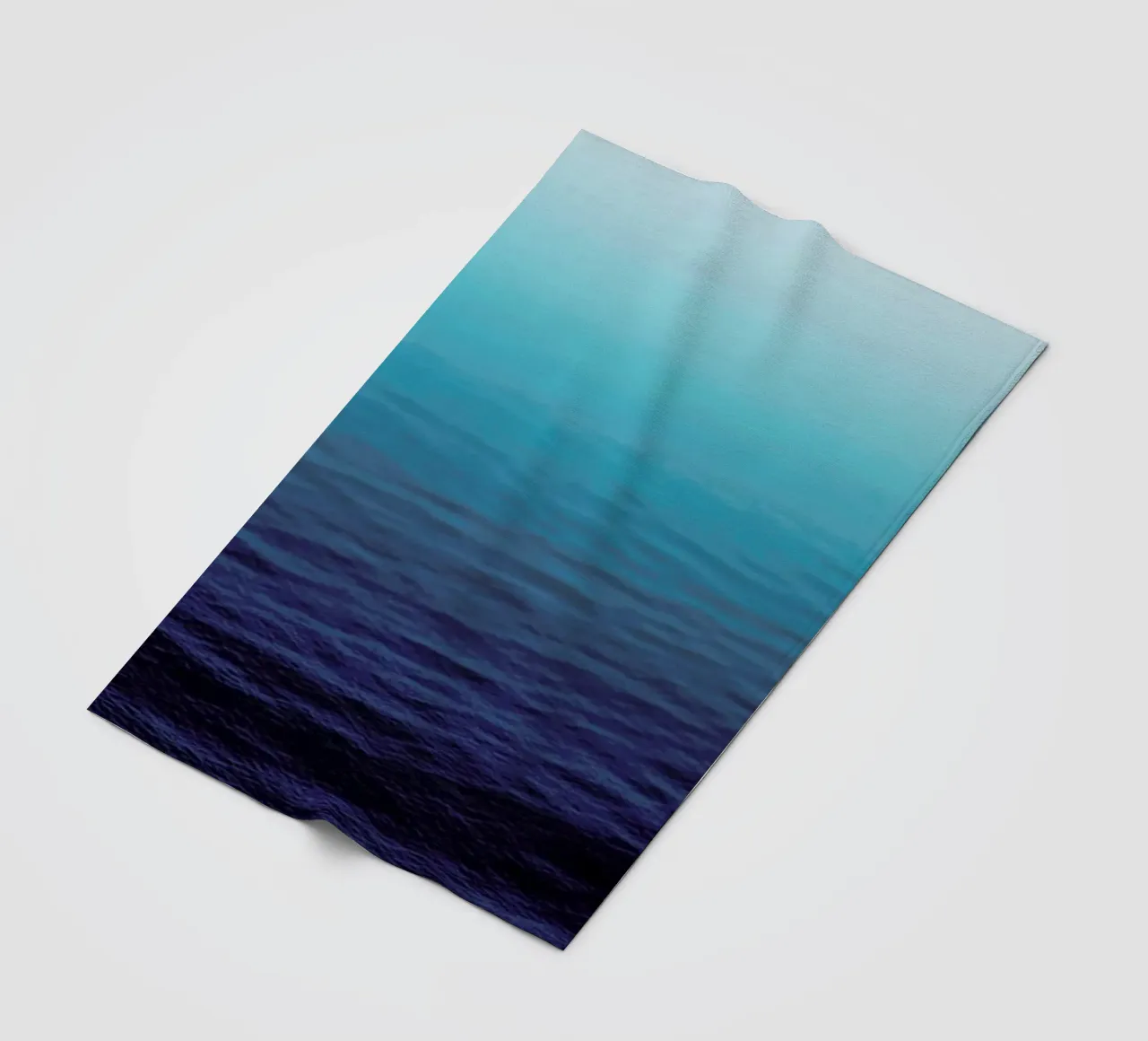 Deep Blue coperta in pile da Leah Flores