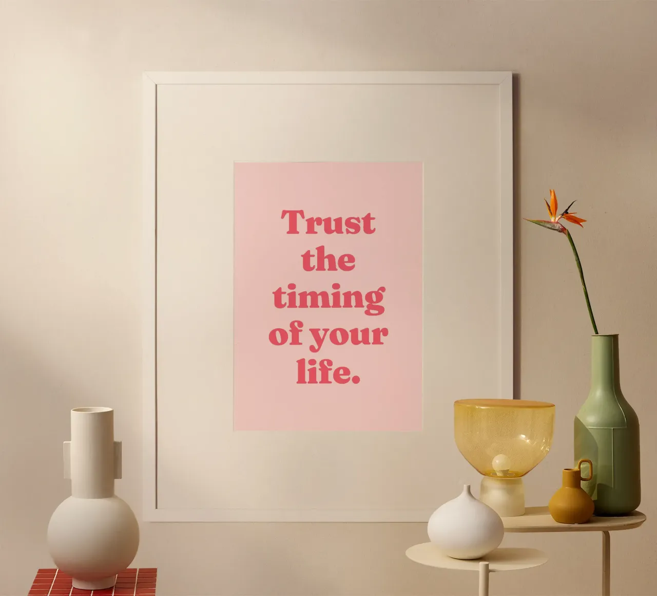 Fidatevi dei tempi della vostra vita (Sweet Pink Tone) poster con telaio in plastica da Paigaam Studio