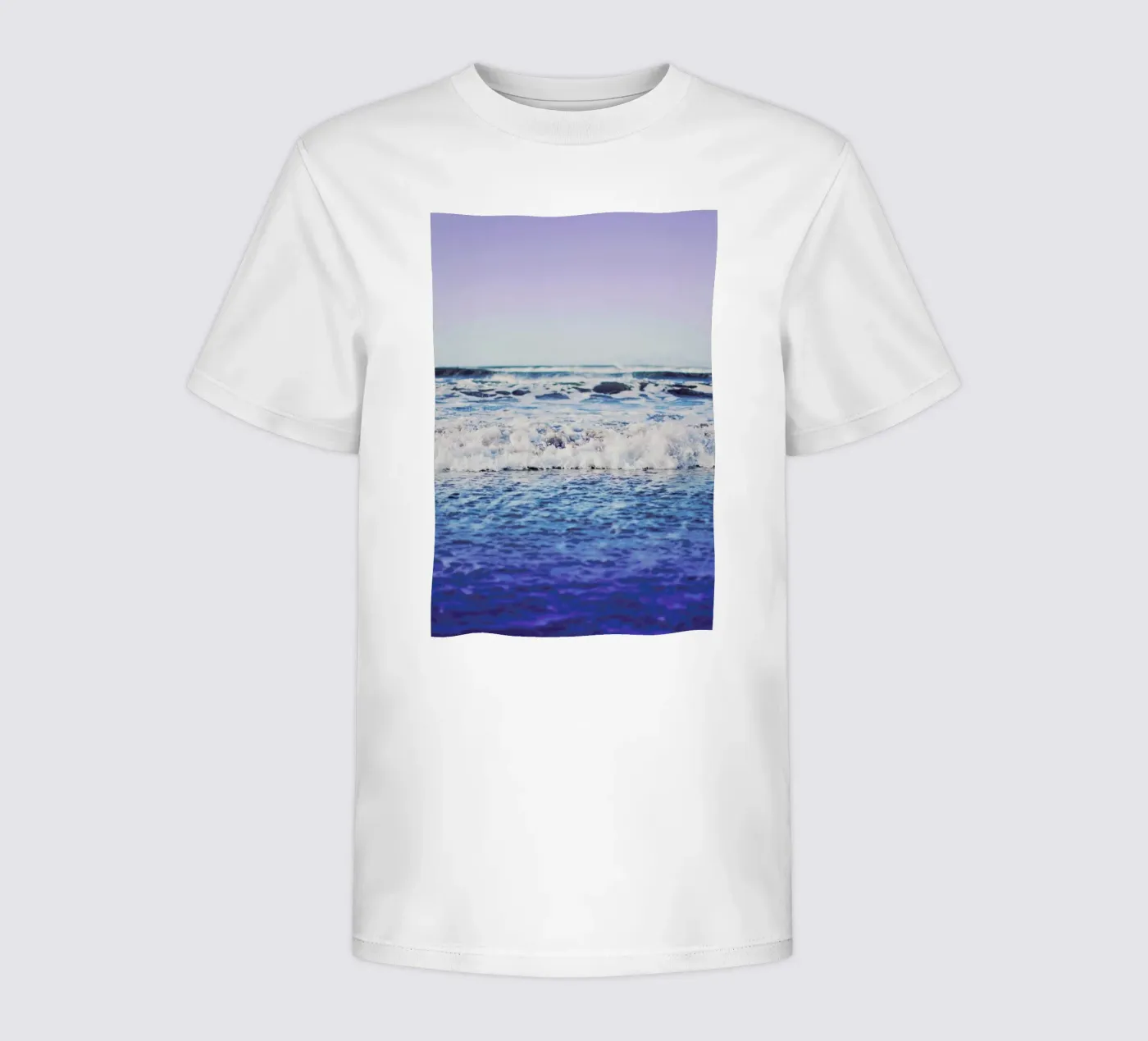Indigo Waves Kinder T-Shirt von Leah Flores
