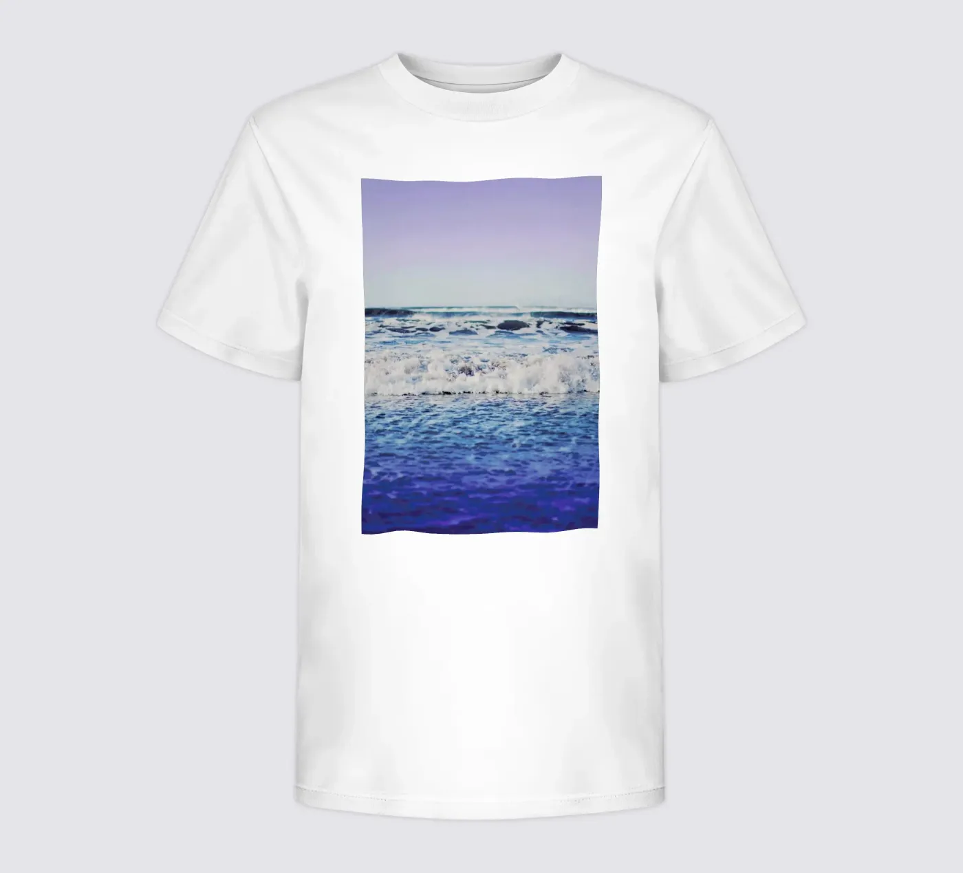Indigo Waves Kinder T-Shirt von Leah Flores