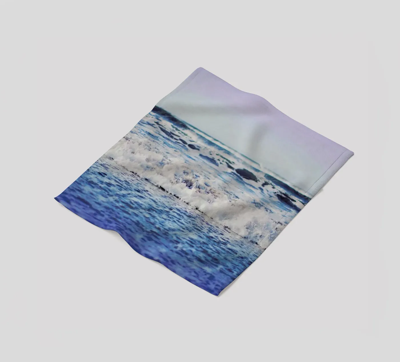 Indigo Waves Fleecedecke von Leah Flores